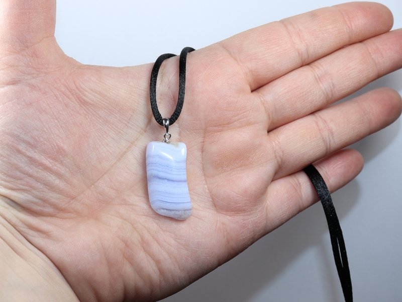 chalcedony with cord or silver 925