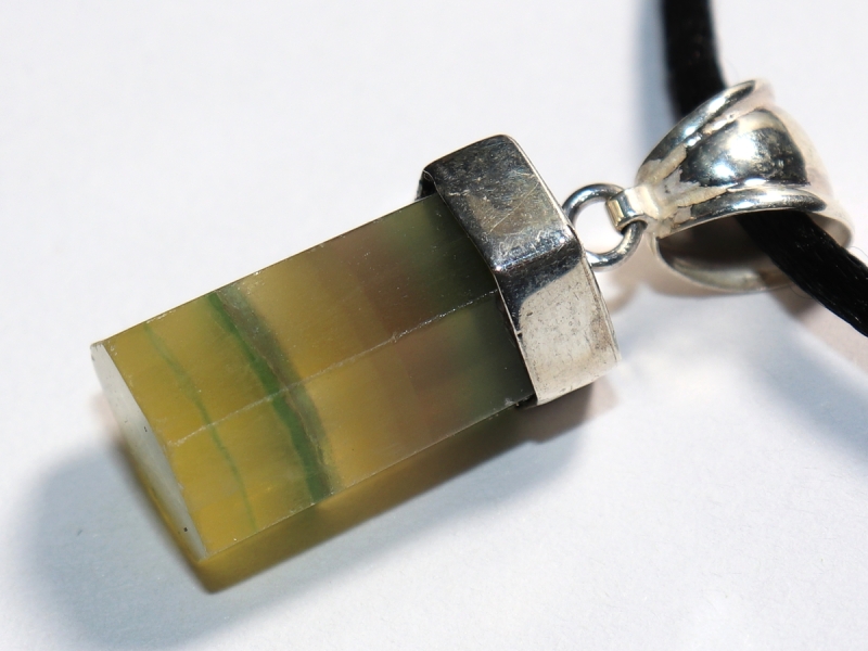 Fluorit mit Band oder Silber 925