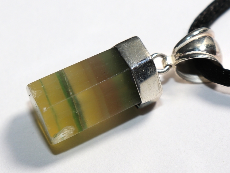 Fluorit mit Band oder Silber 925