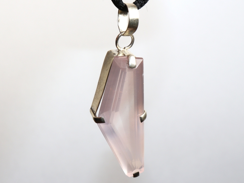 rose quartz with cord or silver 925
