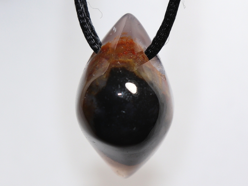 eye agate (sardonyx) with cord or silver 925