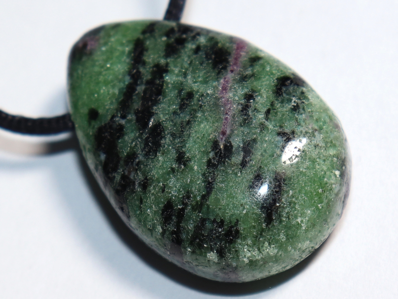 ruby in zoisite with cord or silver 925