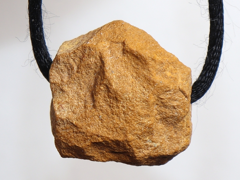 gelber Jaspis mit Band oder Silber 925