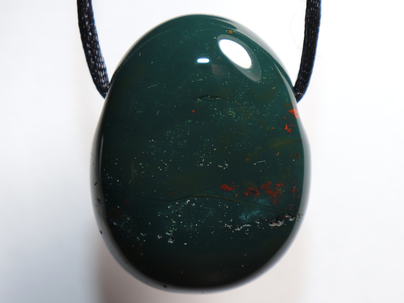 Heliotrop mit Band oder Silber 925