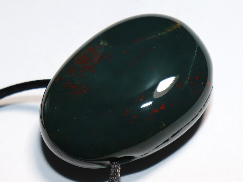Heliotrop mit Band oder Silber 925