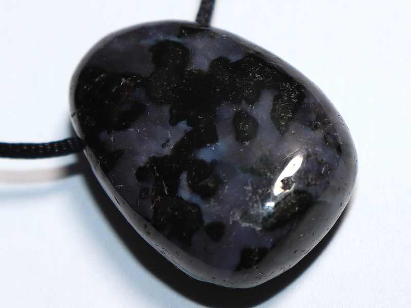 gabbro with cord or silver 925