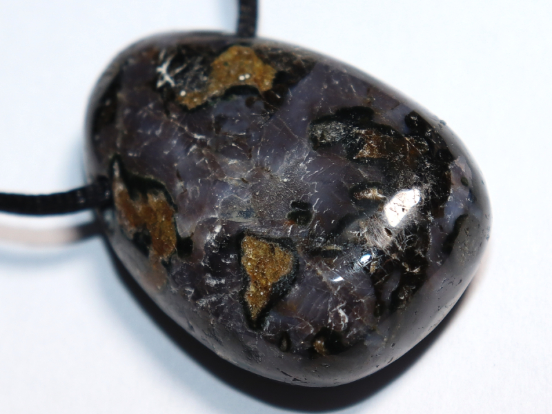 gabbro with cord or silver 925