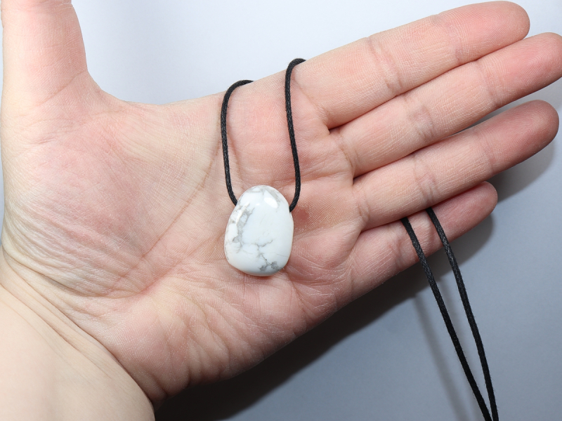 Magnesit mit Band oder Silber 925