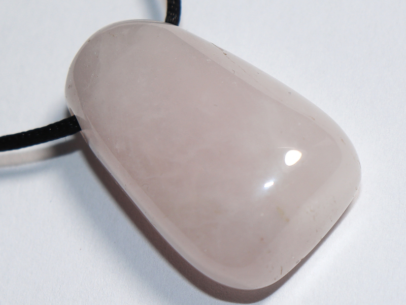 rose quartz with cord or silver 925