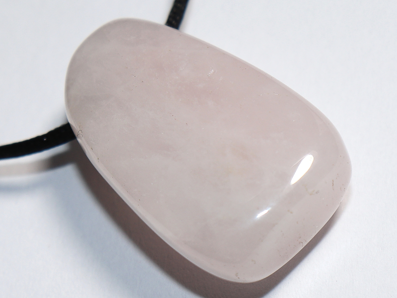rose quartz with cord or silver 925