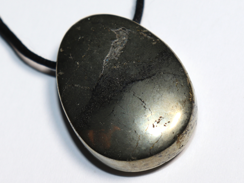 Pyrit mit Band oder Silber 925