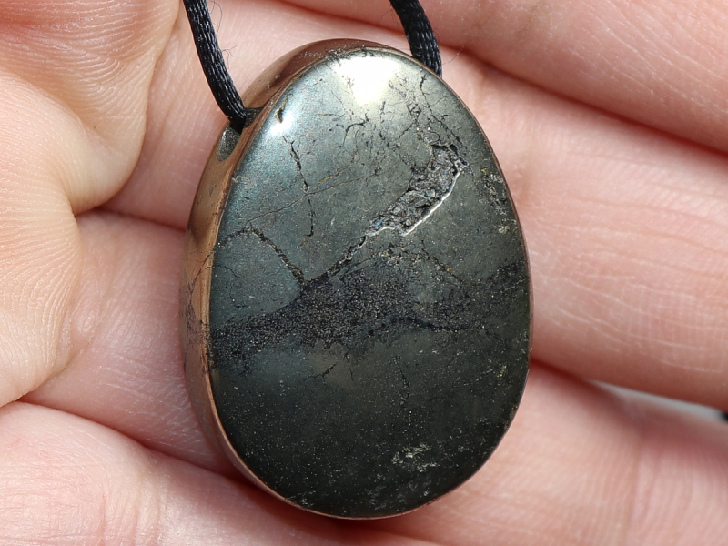 Pyrit mit Band oder Silber 925