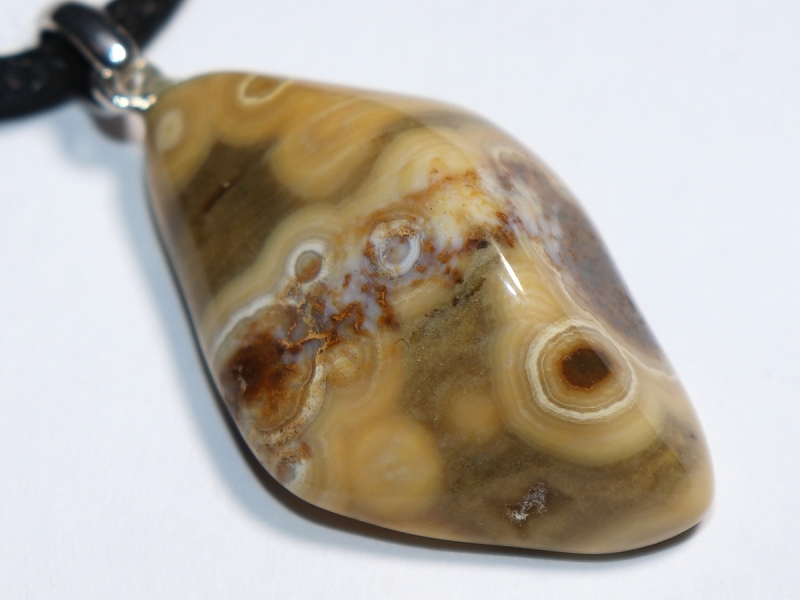 Ozeanjaspis mit Band oder Silber 925