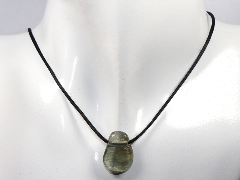 Aktinolithquarz mit Band oder Silber 925