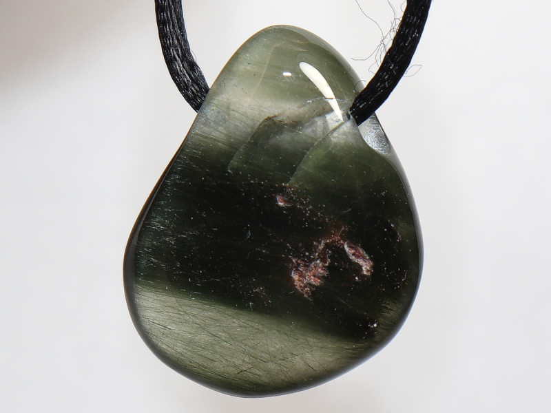 Aktinolithquarz mit Band oder Silber 925