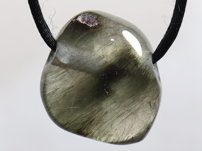 actinolite quartz with cord or silver 925