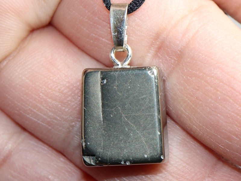 Pyrit mit Band oder Silber 925