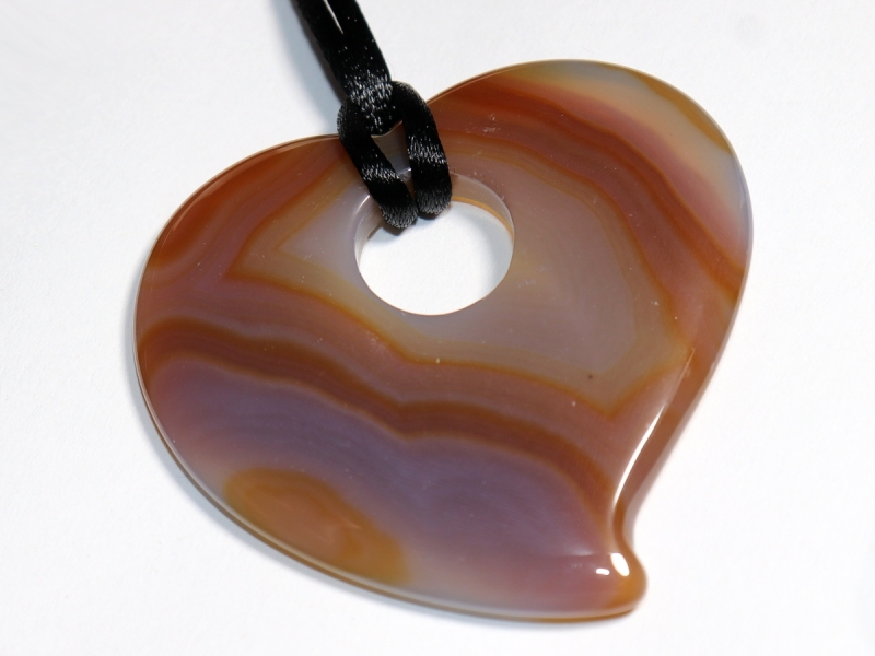 agate with cord
