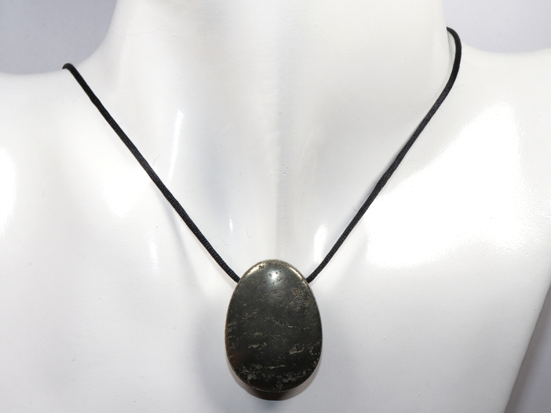 Pyrit mit Band oder Silber 925