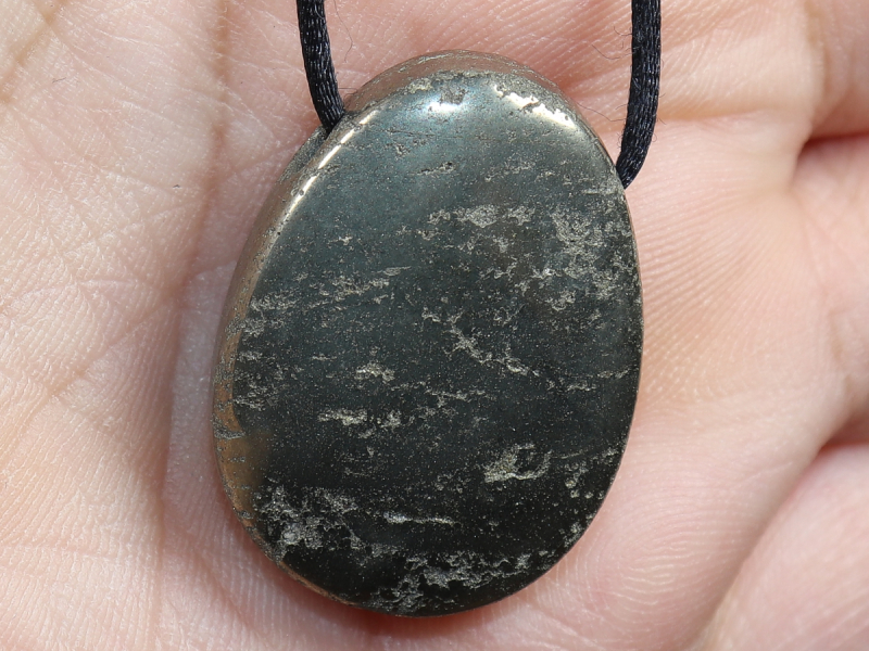 Pyrit mit Band oder Silber 925