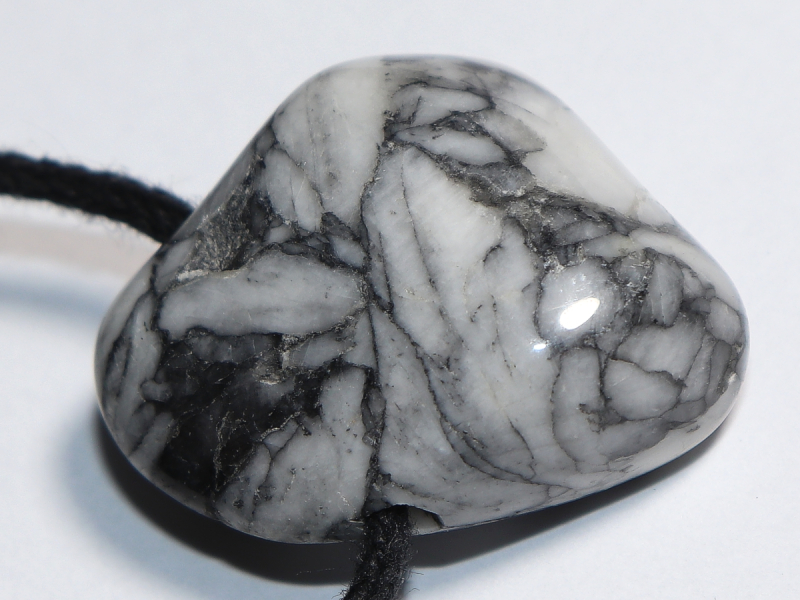 pinolite with cord or silver 925