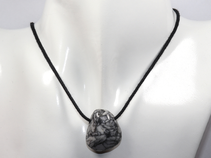 pinolite with cord or silver 925