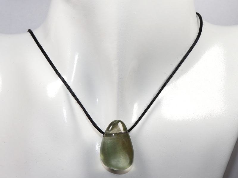 actinolite quartz with cord or silver 925