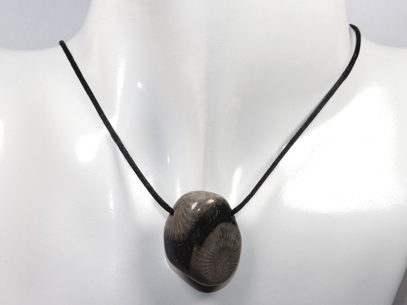 Frosterley-Marble mit Band oder Silber 925