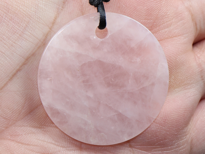 rose quartz with cord