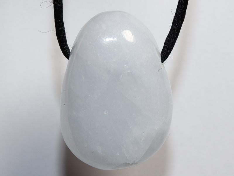 blauer Calcit mit Band oder Silber 925