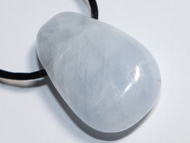 blauer Calcit mit Band oder Silber 925