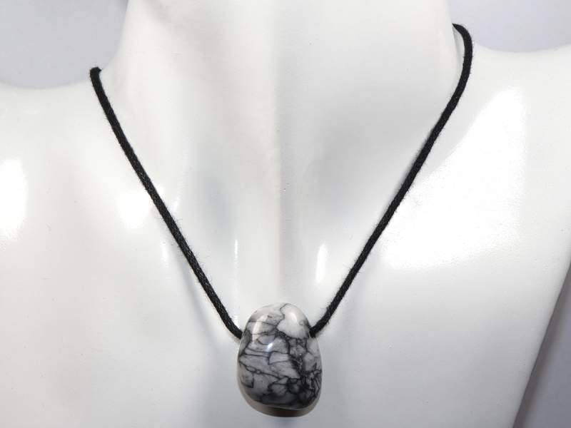 pinolite with cord or silver 925