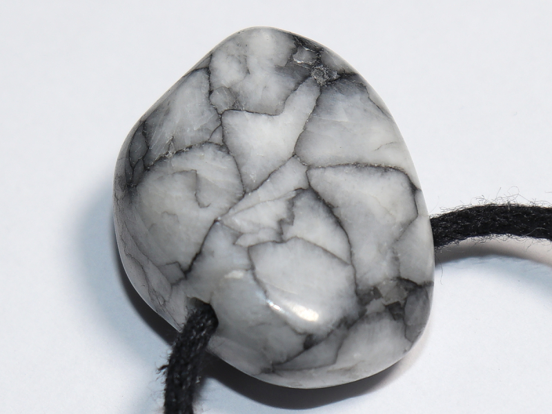 pinolite with cord or silver 925