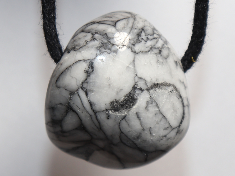 pinolite with cord or silver 925