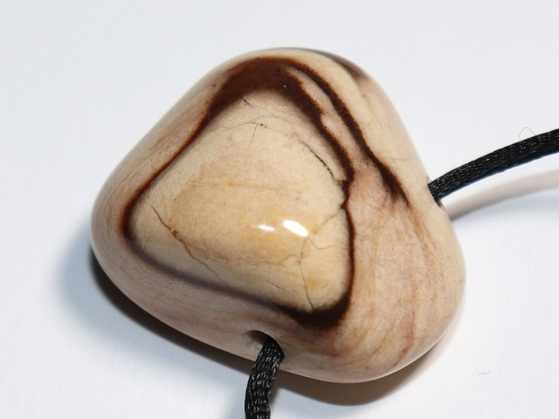Cappuccino-Jaspis mit Band oder Silber 925