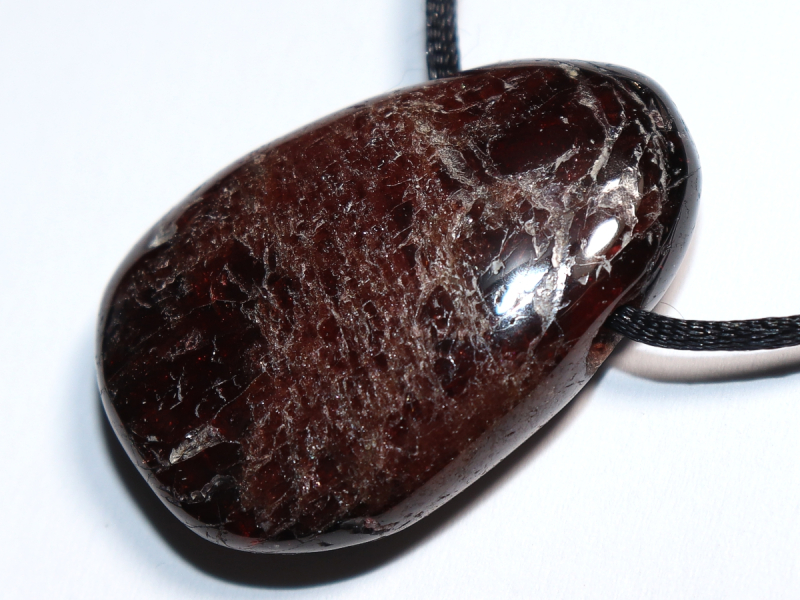 Granat mit Band oder Silber 925