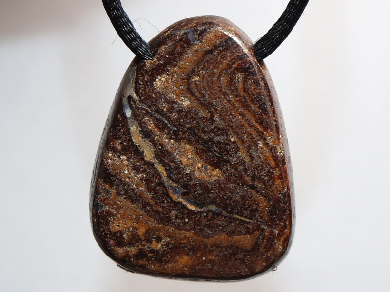 Boulder opal with cord