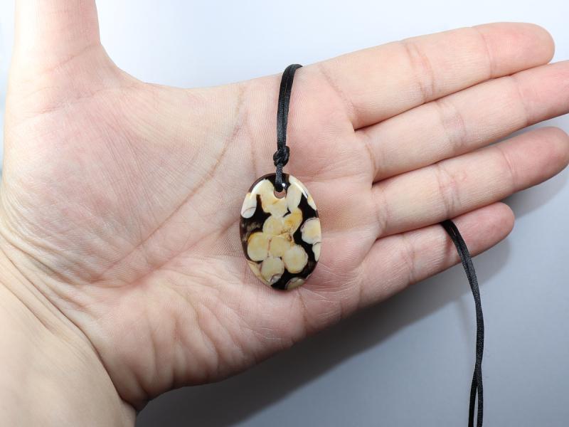 Peanut-Wood-Jaspis mit Band