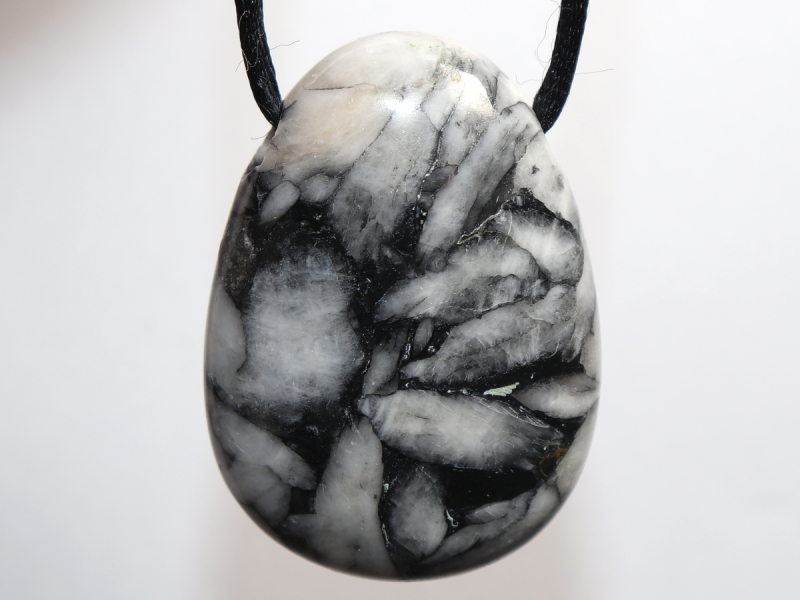 pinolite with cord or silver 925