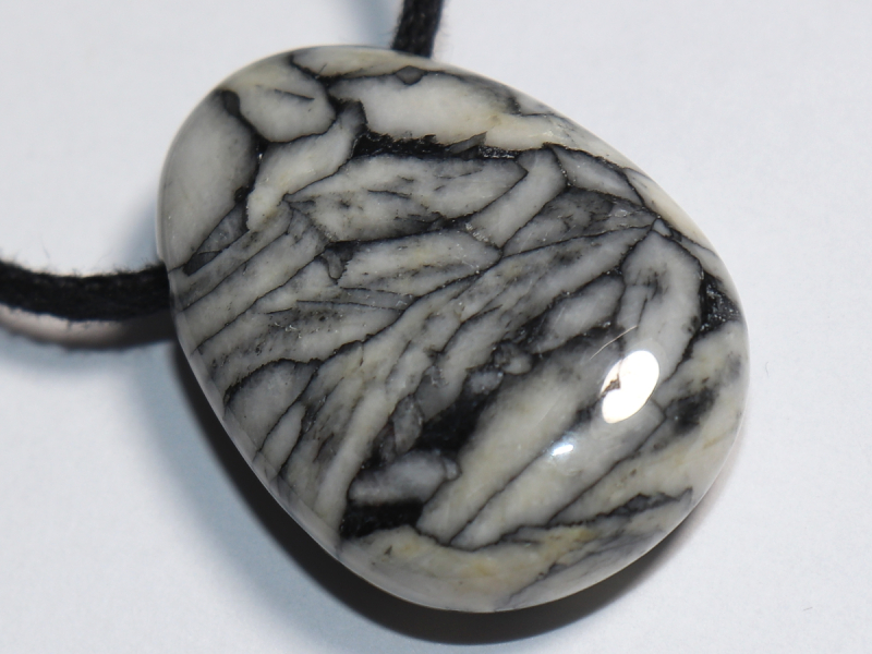 Pinolith mit Band oder Silber 925
