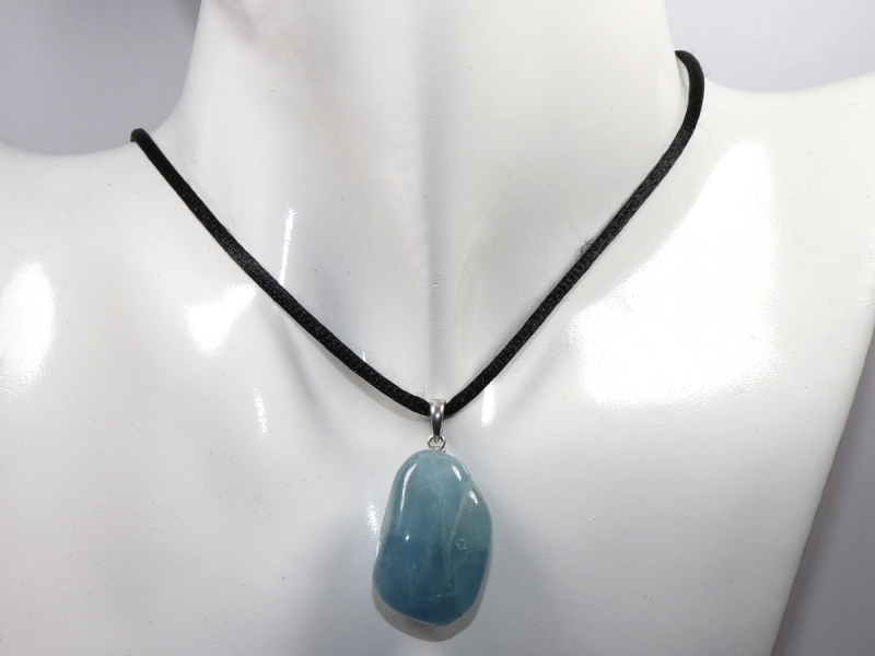 aquamarine with cord or silver 925