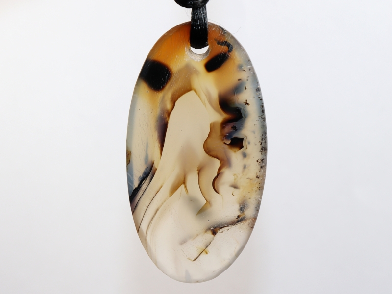 agate with cord