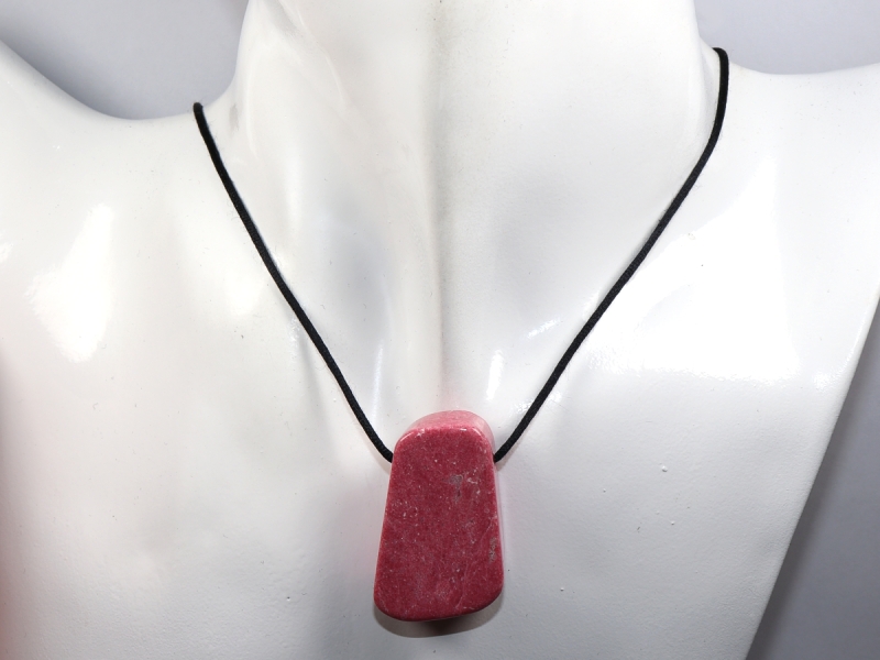 thulite with cord or silver 925