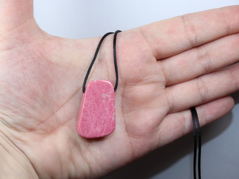 thulite with cord or silver 925