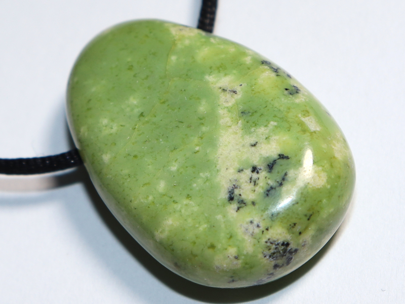chrysoprase with cord or silver 925