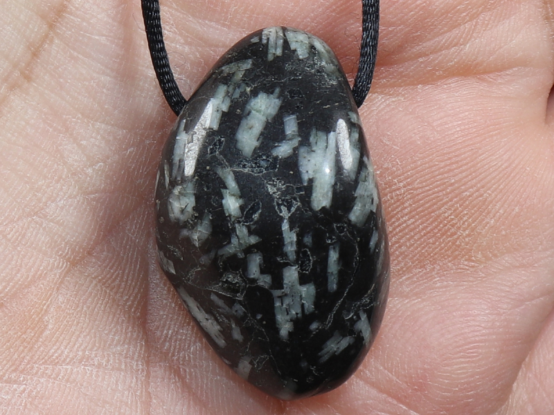 chrysanthemum stone with cord or silver 925