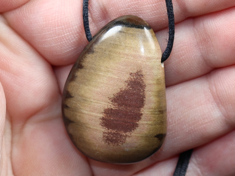 chert with cord or silver 925