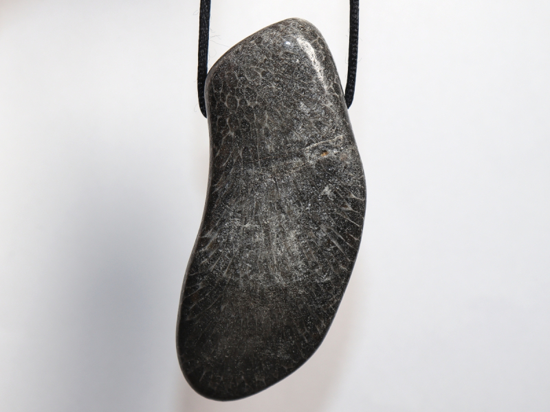 schwarze Koralle mit Band oder Silber 925