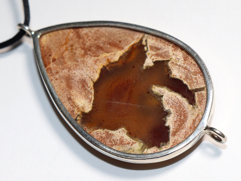 Amulettstein mit Band oder Silber 925