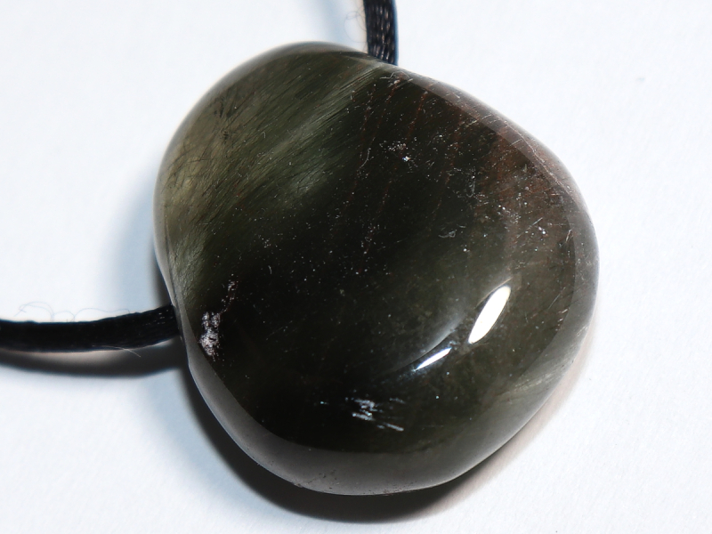 Aktinolithquarz mit Band oder Silber 925